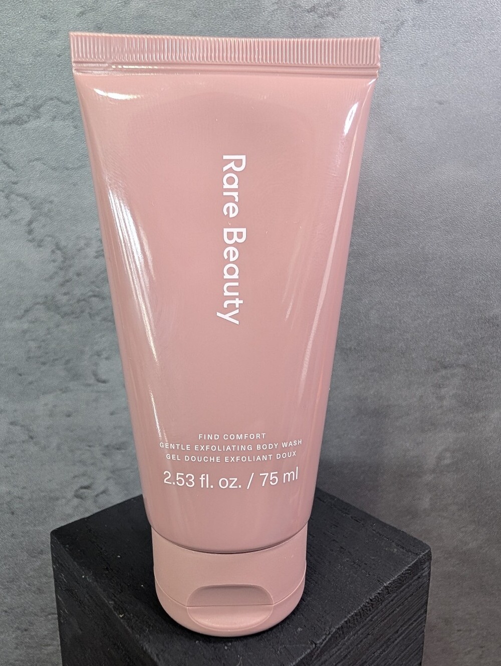 Rare Beauty Find Comfort Gentle Exfoliating Body Wash Mini 2.53 oz